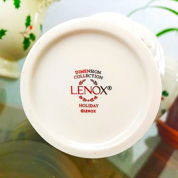 Lenox Porcelain Gold Trim Set of 3 Holiday Christmas Votives, Holly and Berries - Picture 6 of 8